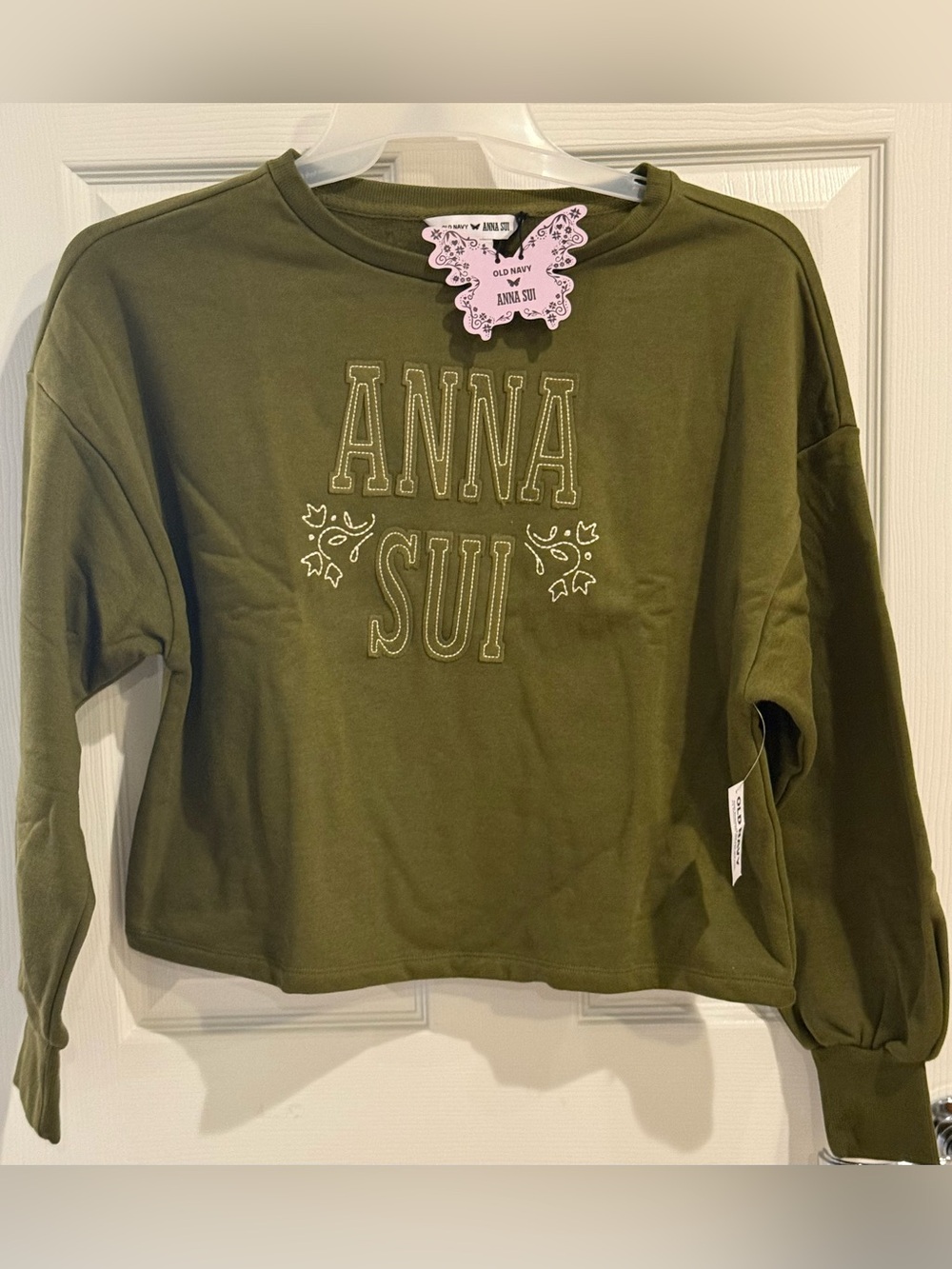 Old Navy x Anna Sui Green Embroidered Cropped Sweatshirt NWT Size Small